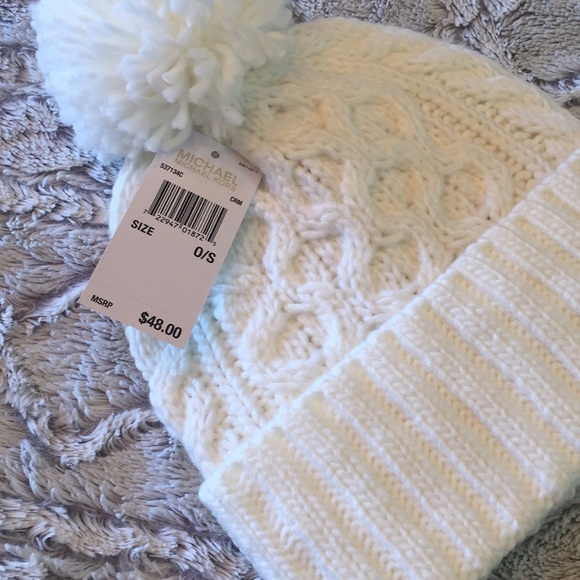 NWT michael Kors hat. - Picture 3 of 3